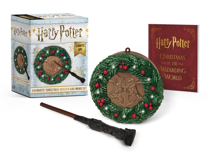 Harry Potter: Hogwarts Christmas Wreath and Wand Set Lights Up! — Donald Lemke