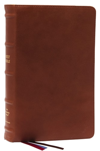 NKJV End-Of-Verse Reference Bible, Personal Size Large Print, Premier Collection, Red Letter, Comfort Print [Brown] — Thomas Nelson