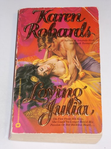 Loving Julia — Karen Robards