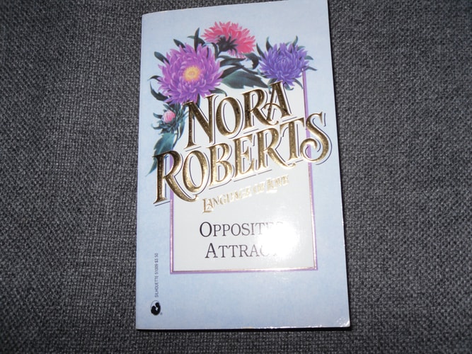 Opposites Attract — Nora Roberts