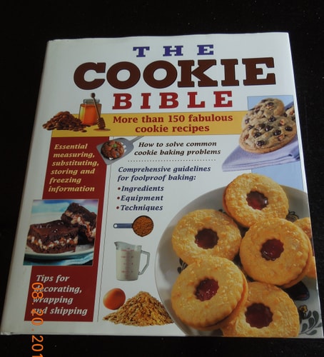 The Cookie Bible — Publications International Ltd