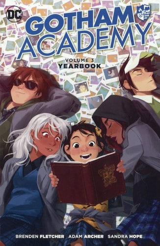 Gotham Academy — Becky Cloonan