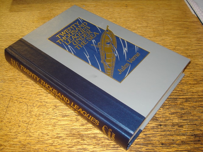 Jules Verne’s Twenty Thousand Leagues Under the Sea The Definitive Unabridged Edition Based on the Original French Texts — Jules Verne
