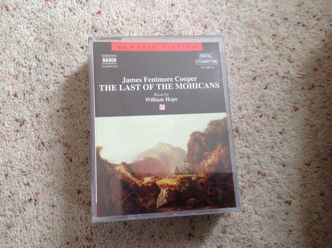 The Last of the Mohicans (Classic Literature With Classical Music. Classic Fiction) — Cooper, James Fenimore