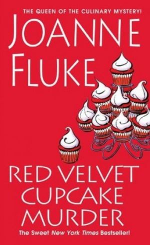 Red Velvet Cupcake Murder — Joanne Fluke